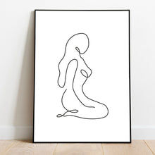 Load image into Gallery viewer, Line Art Woman I
